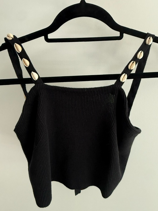 STAUD Tops - STAUD Black Ribbed Knit Crop Top with Ivory Shells